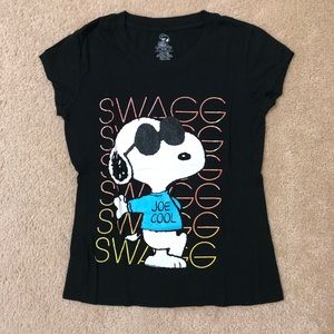 Peanuts Snoopy 🐶 Shirt!